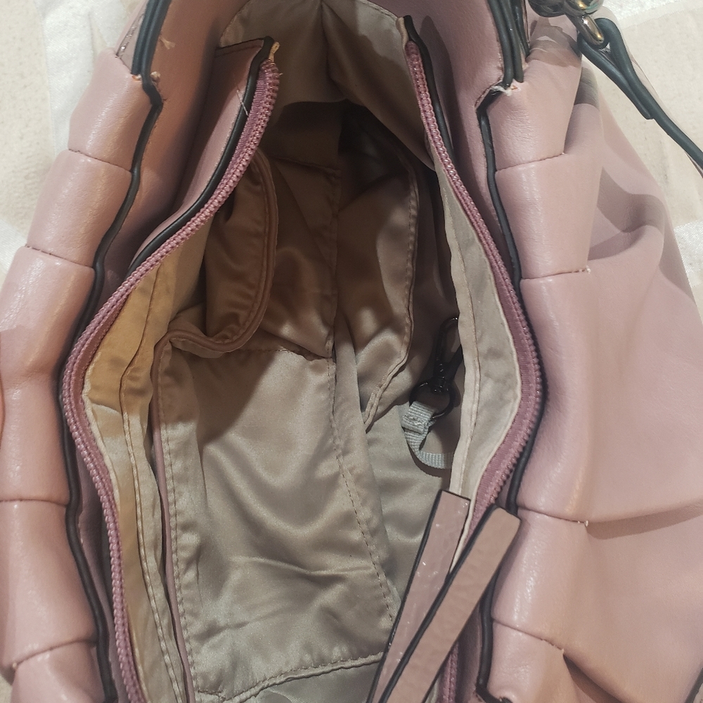 Shoulder Bag - Picture 3 of 3